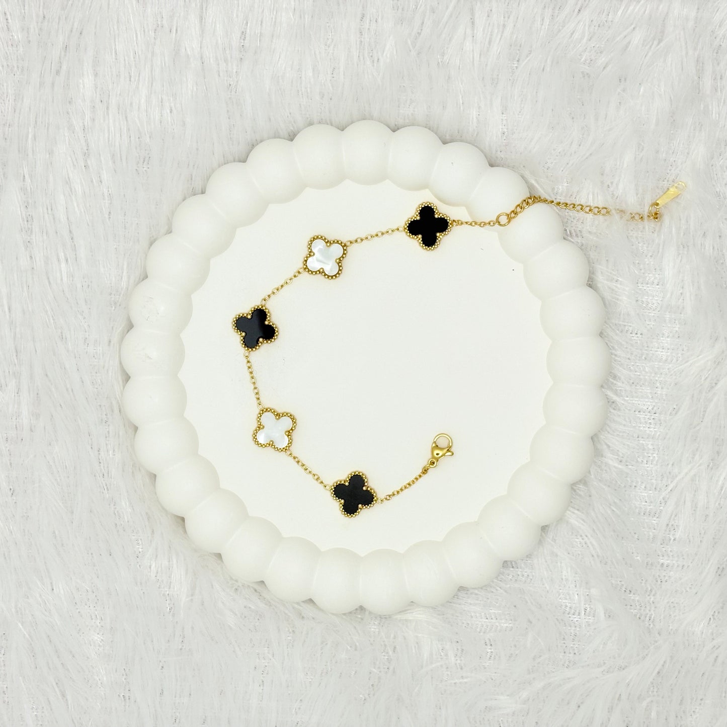Elegant Black and White Clover Bracelet