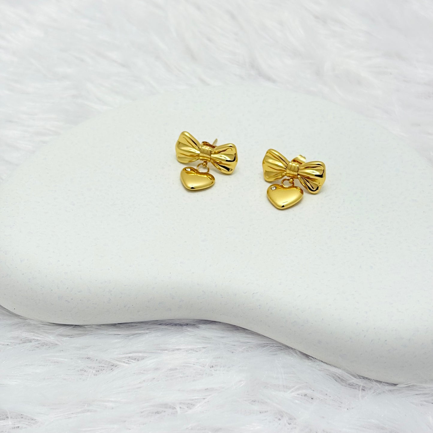Charming Bow and Heart Drop Earrings
