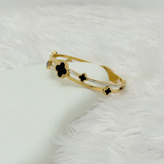 Chic Clover and Crystal Bangle