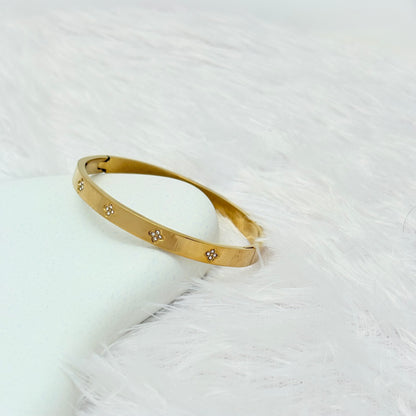 Sparkling Floral Accent Bangle