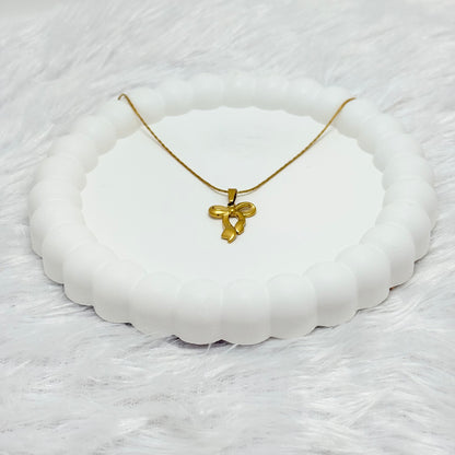 Charming Gold Bow Pendant Necklace