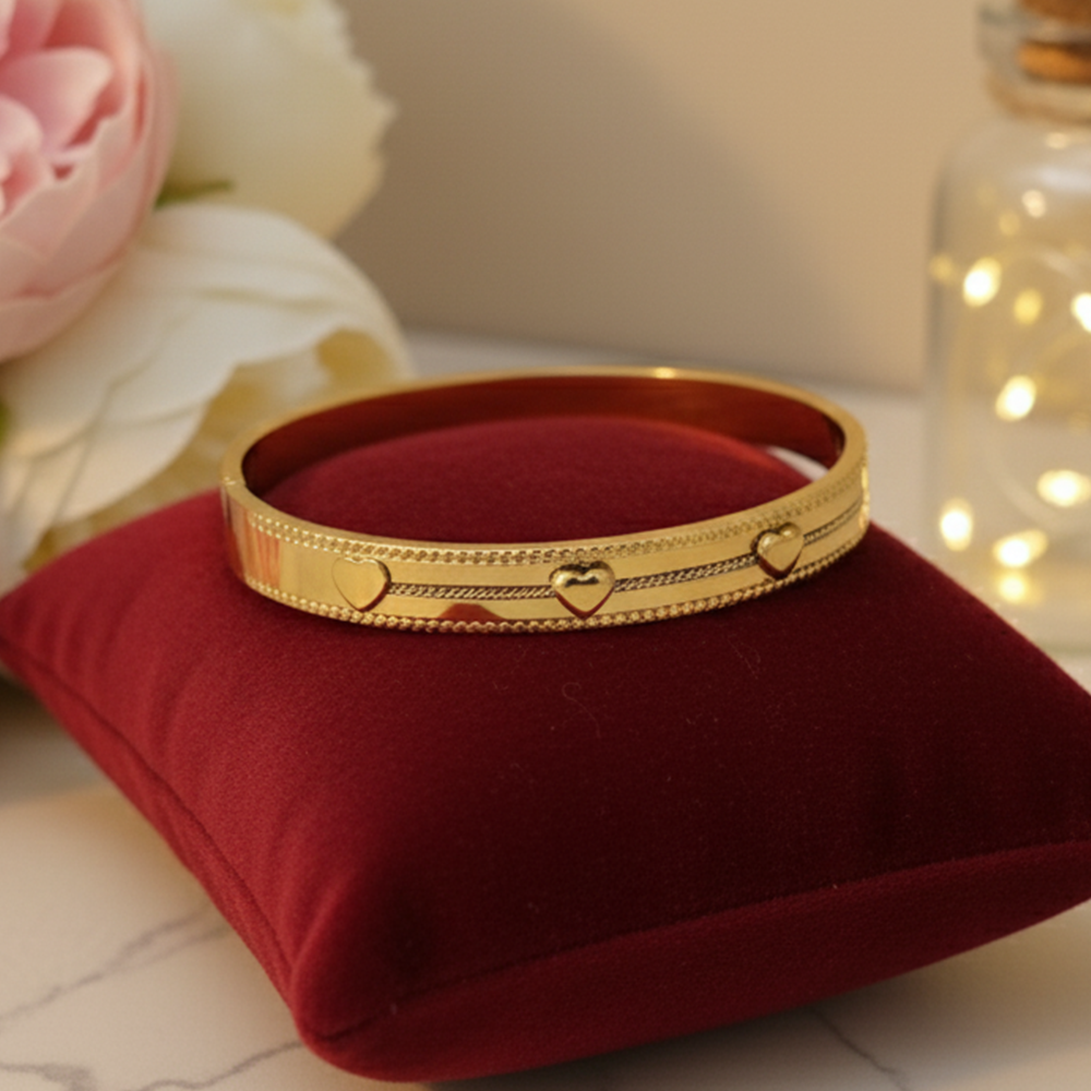 Elegant Gold Heart and Bar Bangle